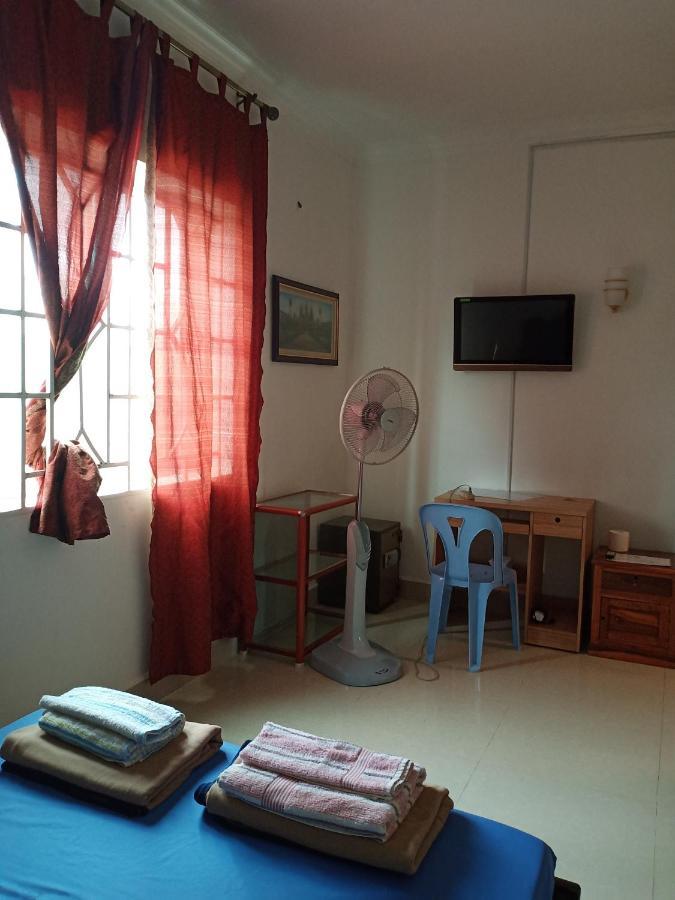 Le Barang Steakhouse & Guesthouse สีหนุวิลล์ ภายนอก รูปภาพ